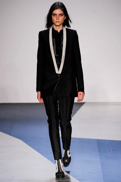 Look 37